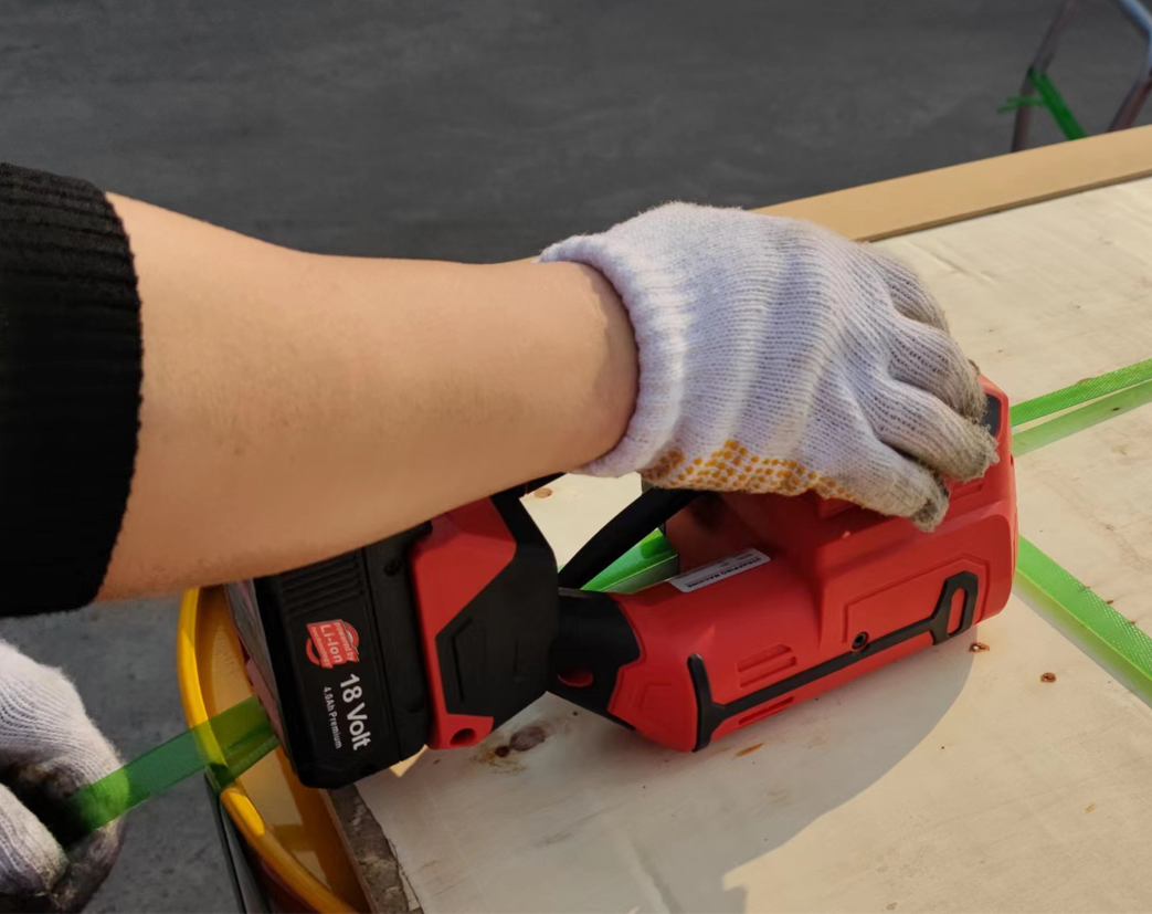Battery Powered Friction Weld Strapping Tool electric strapping tool